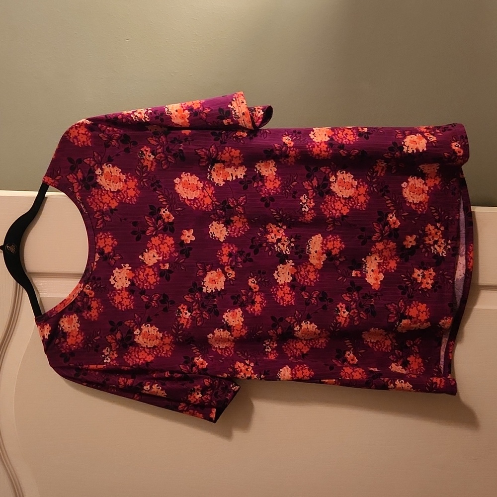 Lularoe Gigi Top